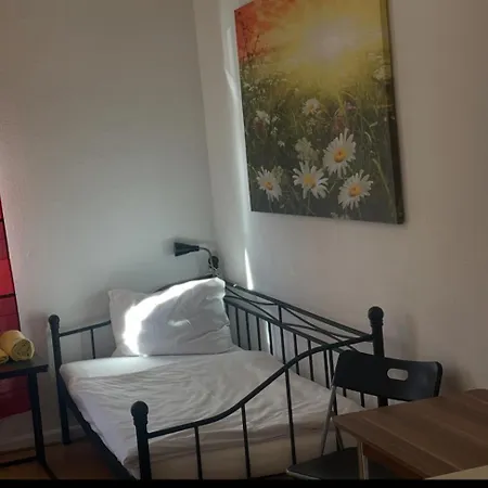 Harsdoerffer Apartment *